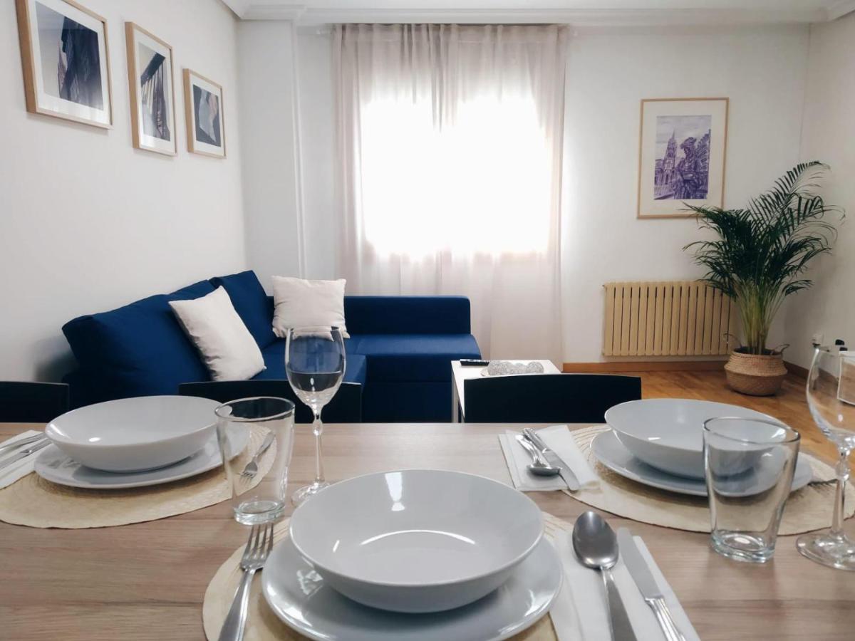 Duenas Apartman Oviedo Kültér fotó