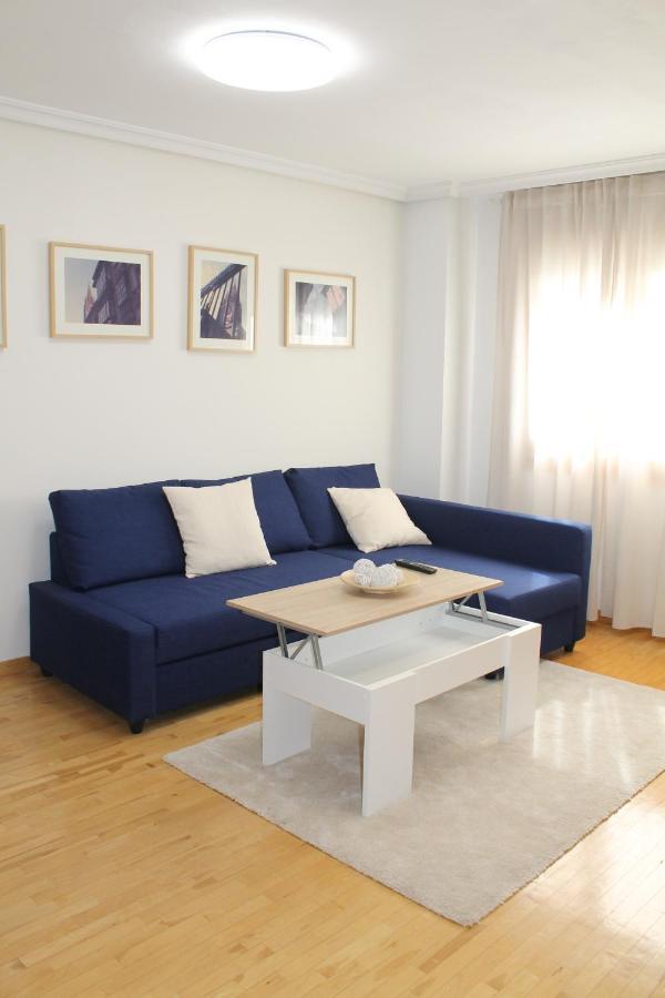 Duenas Apartman Oviedo Kültér fotó